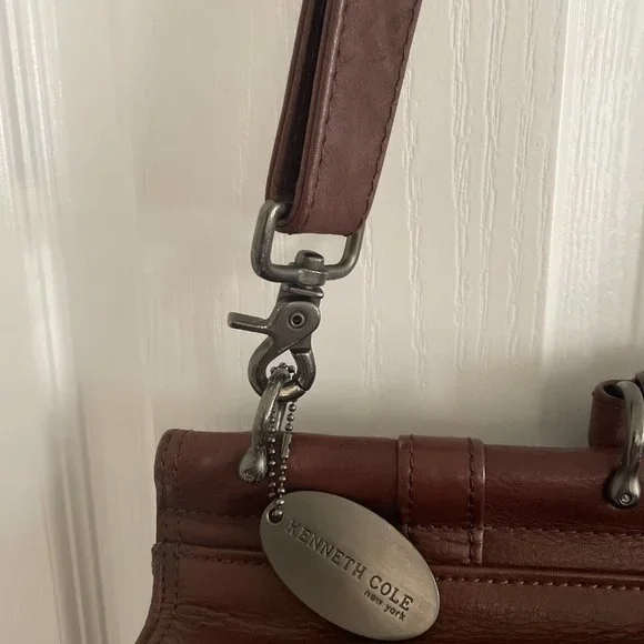 Kenneth Cole Brown Leather Messenger Satchel/Briefcase - Picture 3 of 14